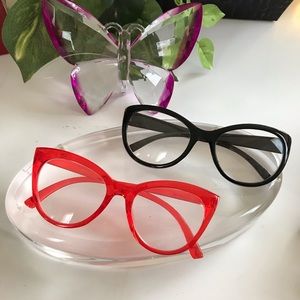 Reading glasses